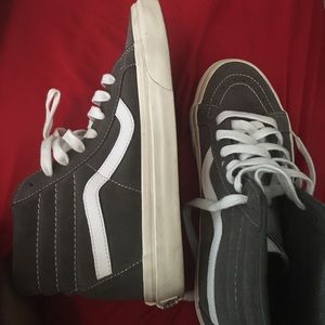 Grey high top vans